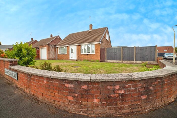 3 Bedroom Bungalow For Sale In Lingwood Grove, Mansfield, Nottinghamshire, NG18