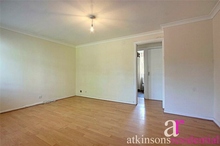 1 Bedroom Maisonette To Rent In Bycullah Road, Enfield, EN2