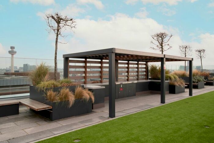 3 Bedroom Flat To Rent In Strand Street, Liverpool L1