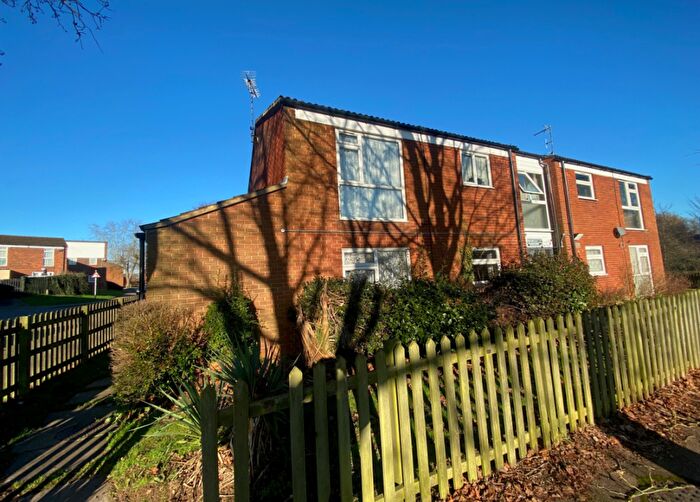 1 Bedroom Flat To Rent In Skipton Close, SG1