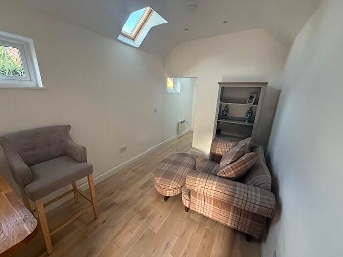 1 Bedroom Apartment To Rent In Manor Road Bedford, MK41