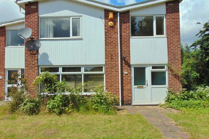 3 Bedroom Property To Rent In Radford Bridge Road, Wollaton, Nottingham NG8