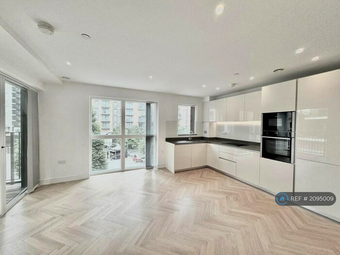 2 Bedroom Flat To Rent In Birch House, London, SE3