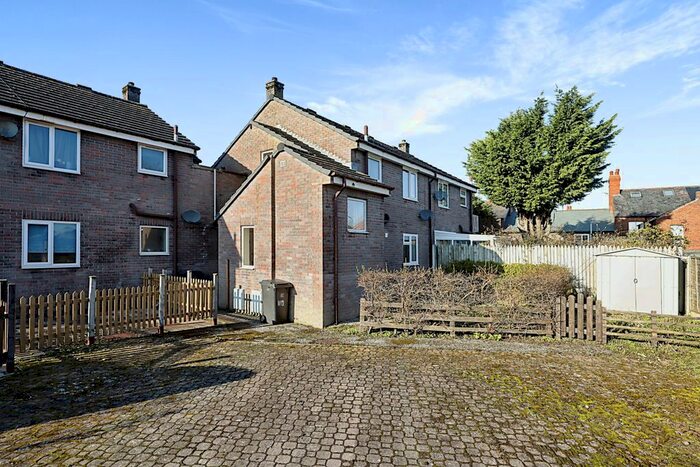 1 Bedroom Flat To Rent In Shadygrove Road, Carlisle, Cumbria, CA2