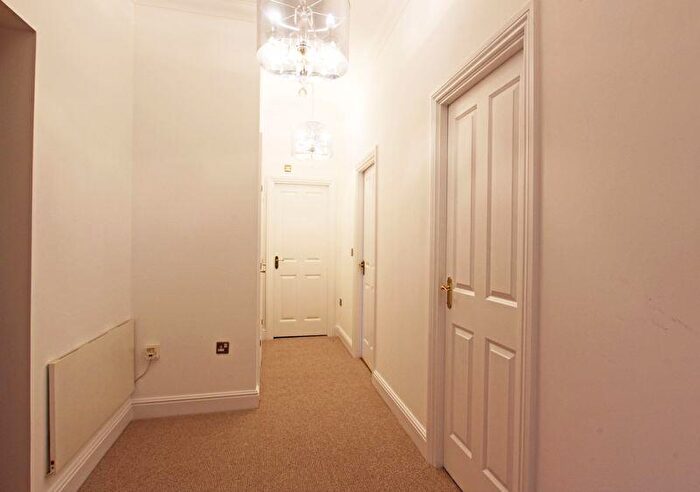 1 Bedroom Flat For Sale In Hassocks Road, Hurstpierpoint, BN6