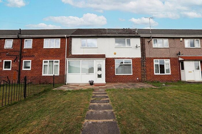 3 Bedroom Terraced House For Sale In Roch Crescent, Whitefield, M45