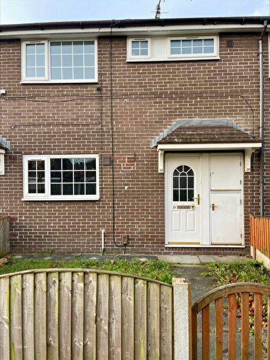 3 Bedroom Terraced House To Rent In Elizabeth Avenue, Chadderton, Oldham, OL9