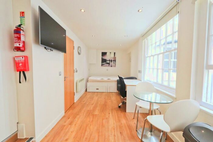Studio To Rent In Frogmore Street, Bristol, BS1