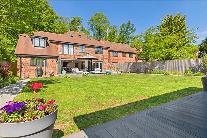 4 Bedroom Detached House For Sale In Bridle Road, Whitchurch Hill, Reading, Oxfordshire, RG8