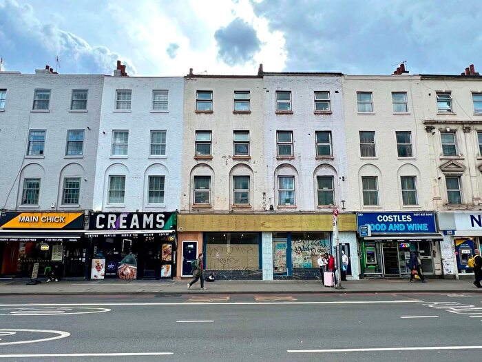 Studio To Rent In Gray's Inn Road, London, WC1X