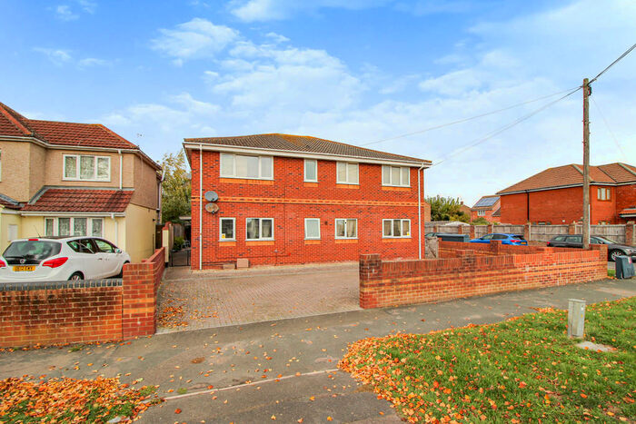 2 Bedroom Ground Maisonette To Rent In Oxford Road, Stratton St. Margaret, Swindon, SN3