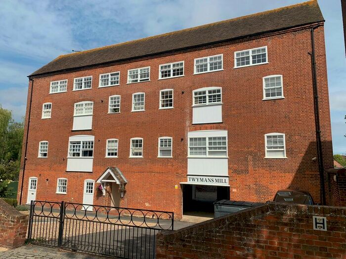 2 Bedroom Apartment To Rent In Twymans Mill, West Street, Faversham, ME13