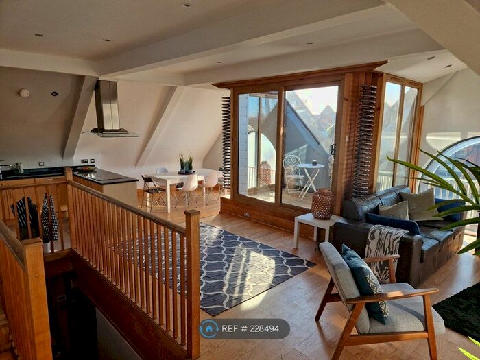 3 Bedroom Flat To Rent In Mayflower Street, London, SE16