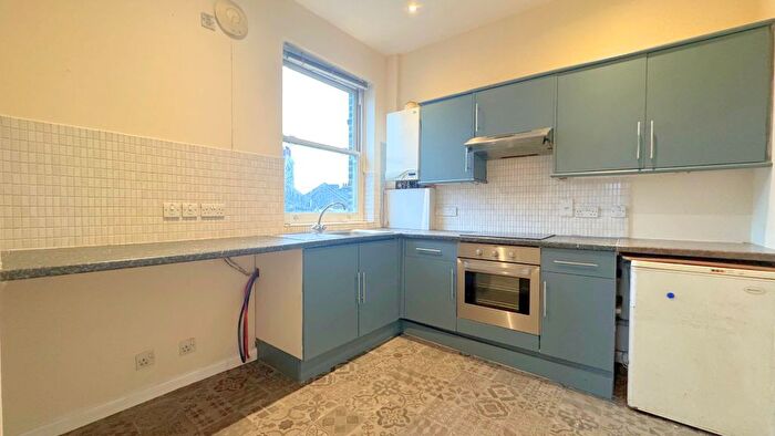 2 Bedroom Flat To Rent In Wernbrook Street, London, SE18