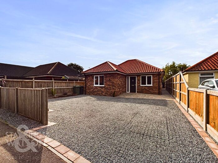 3 Bedroom Detached Bungalow To Rent In Loddon Road, Ditchingham, Bungay, NR35
