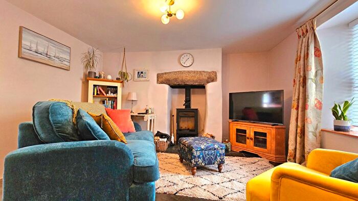 2 Bedroom Terraced House To Rent In High Street, Camelford, PL32