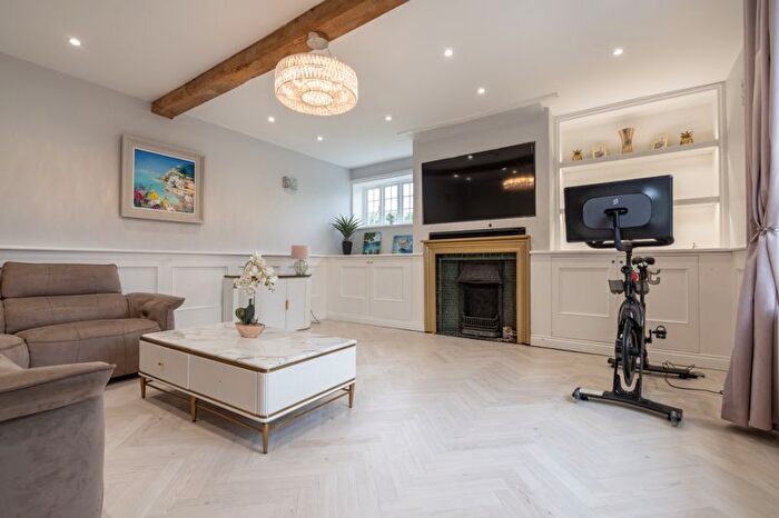 6 Bedroom Detached House To Rent In Hale Street, East Peckham, Tonbridge, TN12