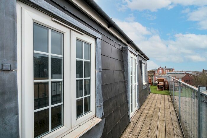 1 Bedroom Flat To Rent In Liverpool Road, London, N1