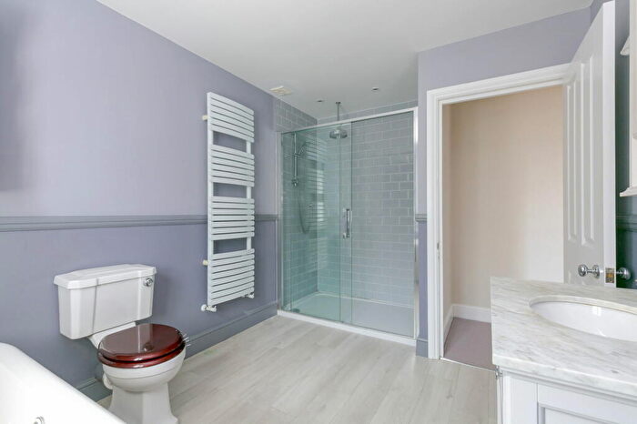 4 Bedroom Detached House For Sale In Barton Road, Bramley, Guildford, Surrey, GU5