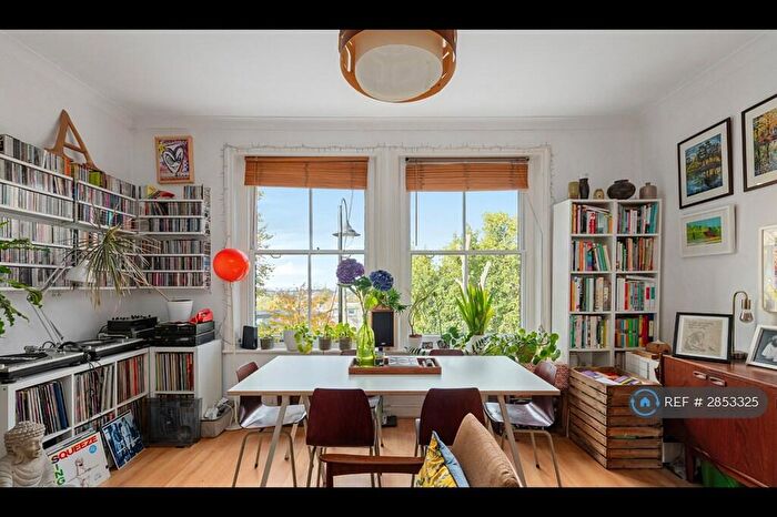 1 Bedroom Flat To Rent In Central Hill, London, SE19