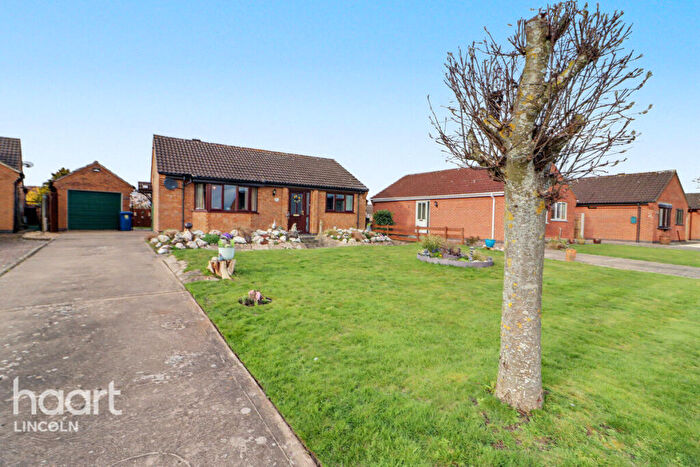 2 Bedroom Detached Bungalow For Sale In Wells Drive, Market Rasen, LN8