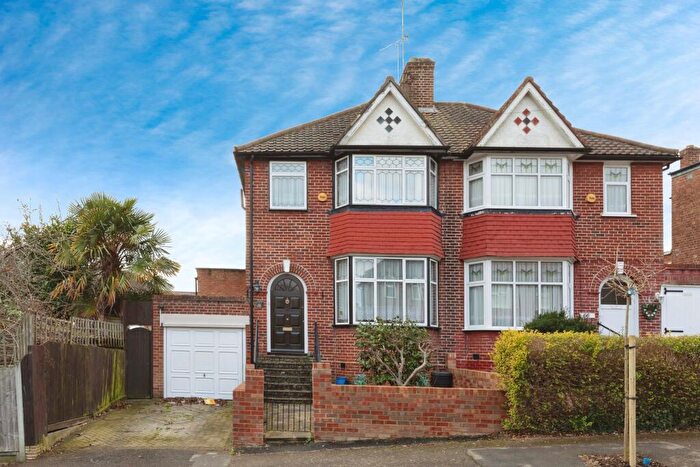 3 Bedroom Semi-Detached House For Sale In Forest Approach, Woodford Green, IG8