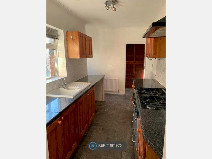 2 Bedroom Flat To Rent In Northbourne Road, Jarrow, NE32