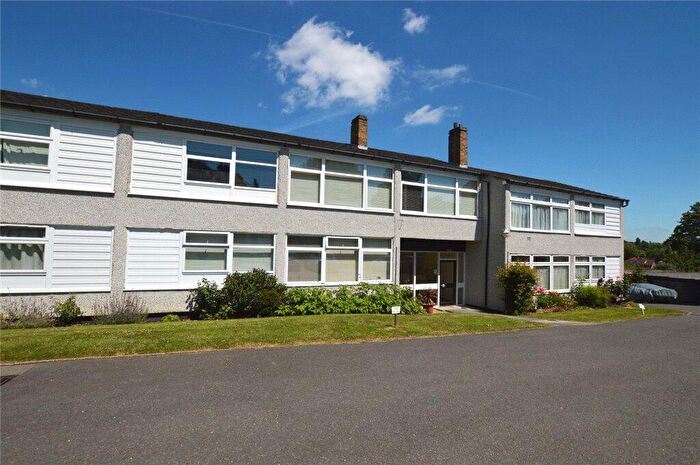 2 Bedroom Apartment For Sale In Mottingham Lane, Mottingham, SE9