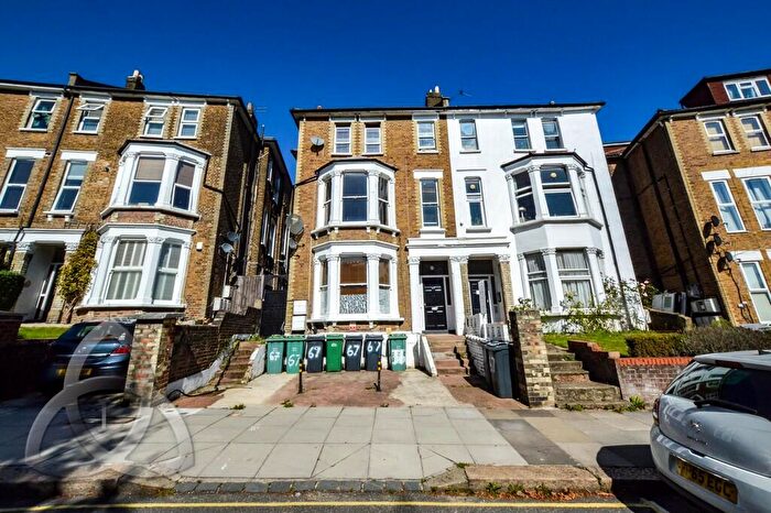 Studio To Rent In Fordwych Road, NW2