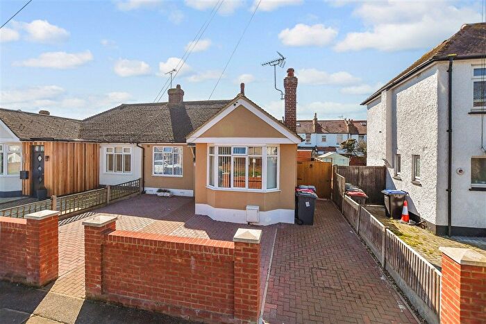 2 Bedroom Semi Detached Bungalow For Sale In Albany Drive, Herne Bay, Kent, CT6