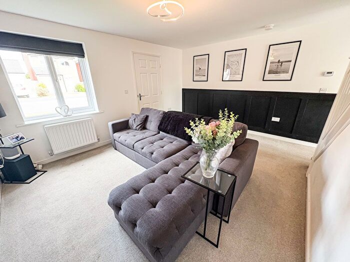3 Bedroom Detached House For Sale In Canch Crescent, Blyth, NE24