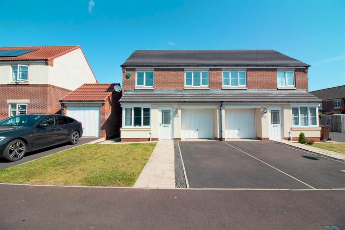 3 Bedroom Semi-Detached House To Rent In Foxglove Place, Wideopen, Newcastle Upon Tyne, NE13