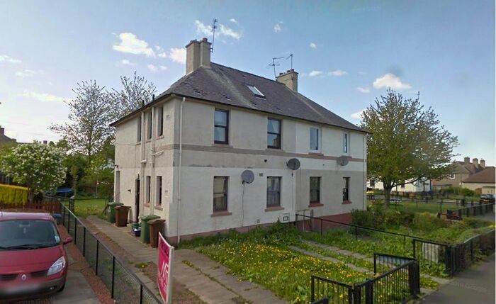 3 Bedroom Flat To Rent In Northfield East, Tranent, EH33