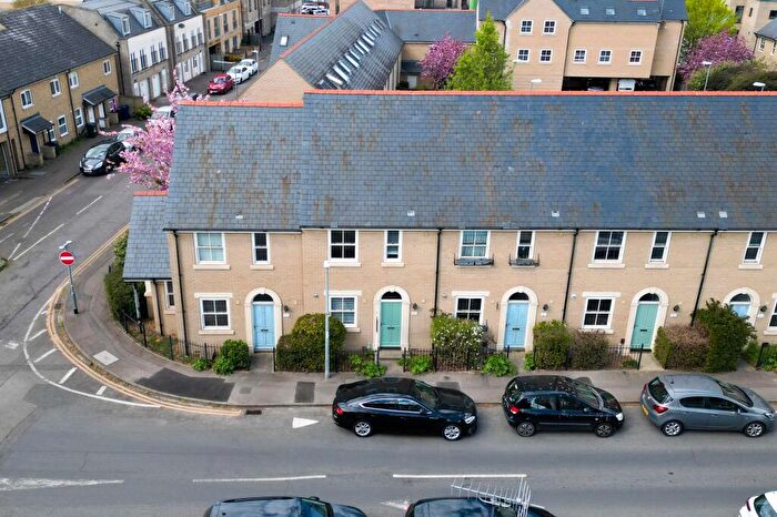 3 Bedroom Terraced House For Sale In New Street, Cambridge, CB1