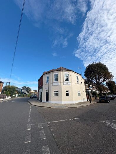 3 Bedroom Terraced House For Sale In Amyand Park Road, Twickenham, TW1
