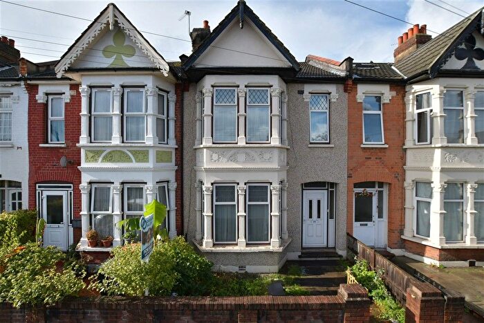 3 Bedroom Terraced House For Sale In Altmore Avenue, London, E6