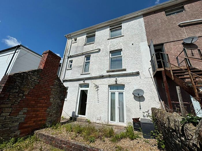 2 Bedroom Flat To Rent In Basement Flat, Penybont Road, Pencoed, Bridgend, CF35