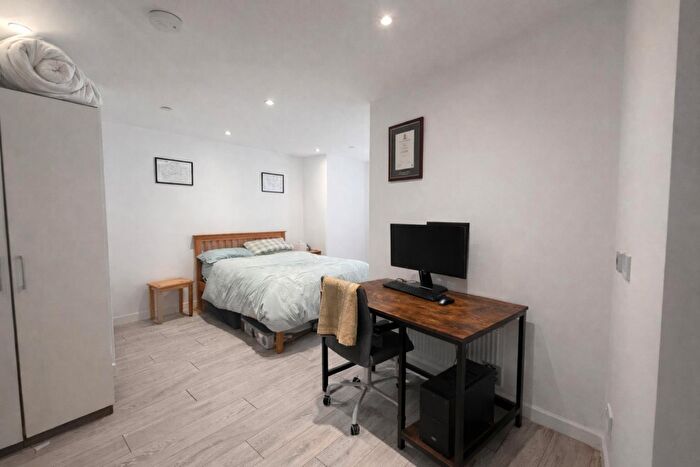 1 Bedroom Apartment To Rent In Trevelyan Terrace, Bangor, LL57
