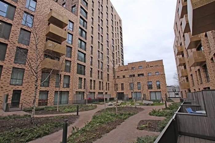 1 Bedroom Flat To Rent In Devons Road, St Andrews, E3