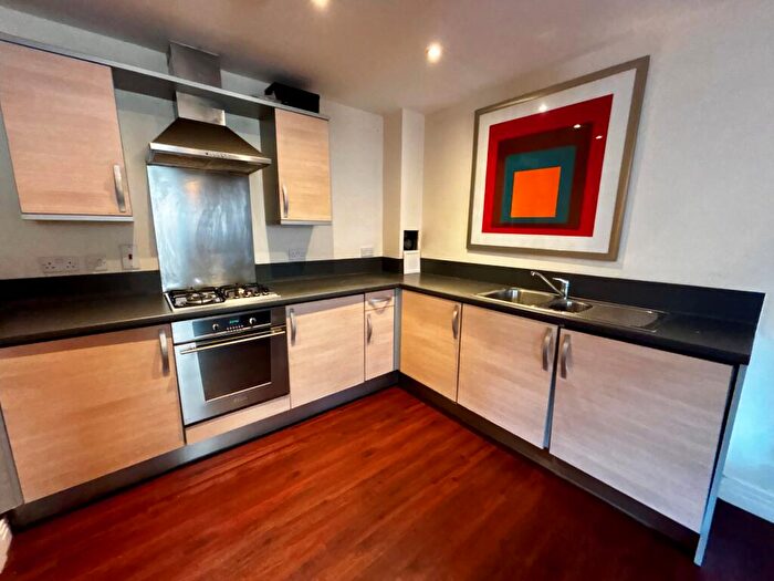 Studio To Rent In King Edwards Wharf, B16