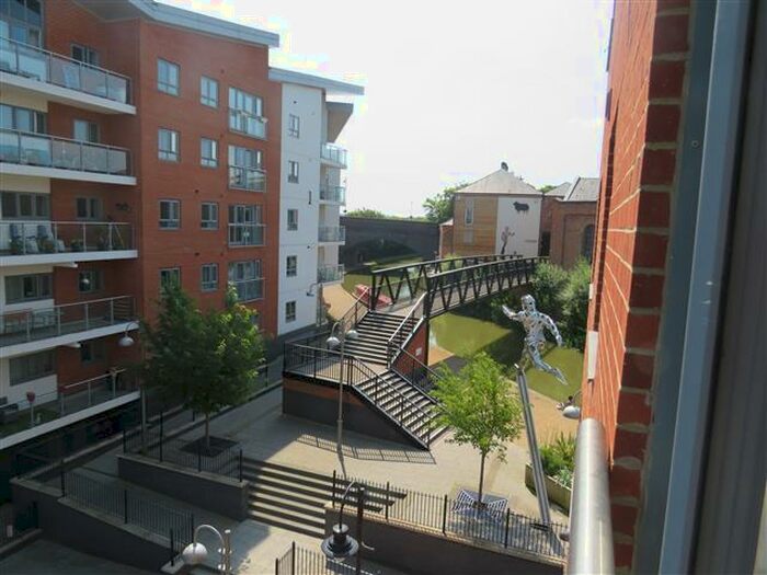 1 Bedroom Apartment To Rent In Lonsdale, Wolverton, Milton Keynes, MK12