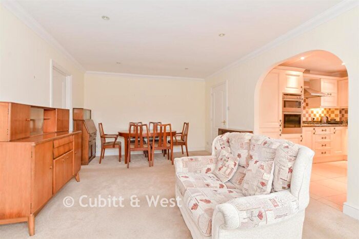 3 Bedroom Detached Bungalow For Sale In Station Road, Warnham, West Sussex, RH12