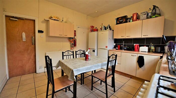 4 Bedroom House To Rent In Welton Place, LS6