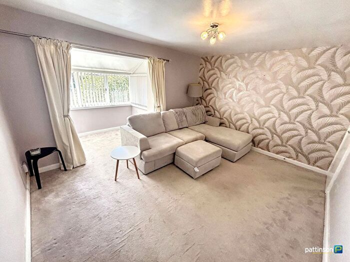 2 Bedroom Maisonette For Sale In Kirkwood Drive, Kenton, Newcastle Upon Tyne, NE3