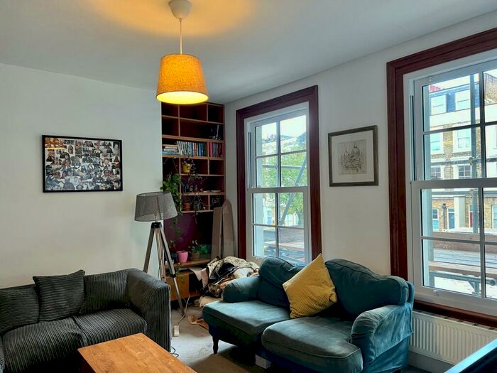 2 Bedroom Flat To Rent In Torriano Avenue, NW5