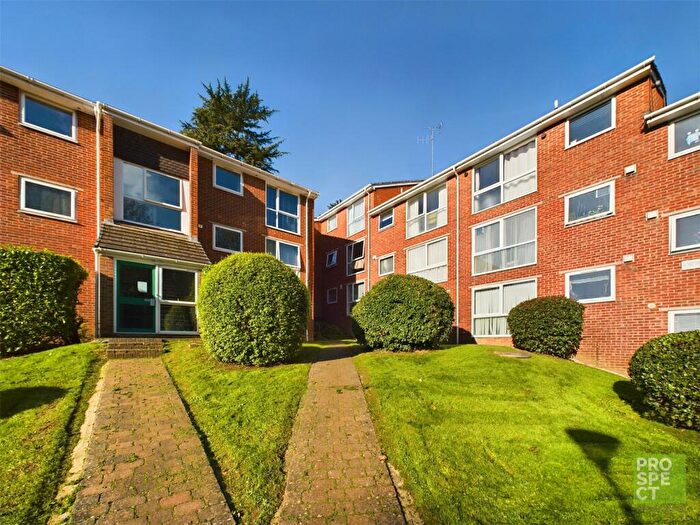 2 Bedroom Apartment To Rent In Southcote Road, Reading, Berkshire, RG30