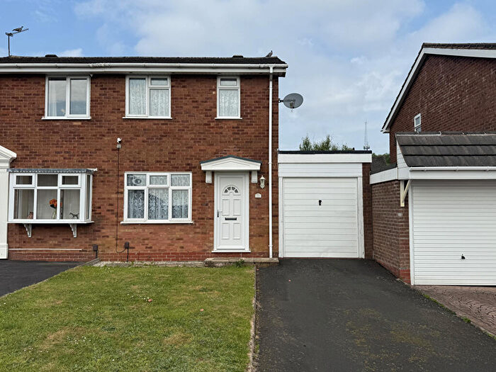 2 Bedroom Semi-Detached House To Rent In St Brades Close, Oldbury, West Midlands, B69