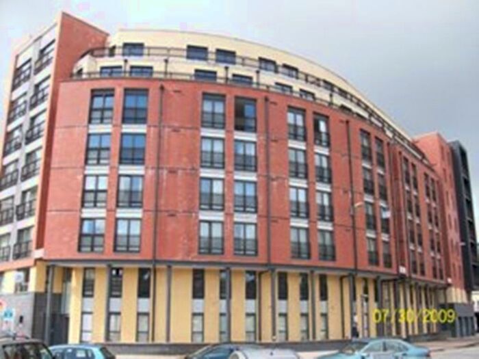 1 Bedroom Apartment To Rent In Howard Street, Flat /, G1