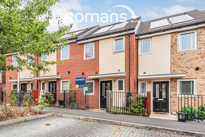 2 Bedroom Terraced House To Rent In Tay Road, Tilehurst, Reading, RG30