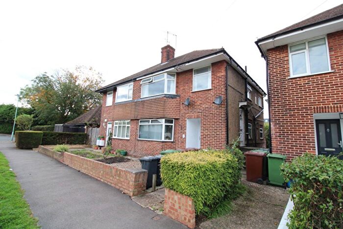 1 Bedroom Maisonette To Rent In Strafford Gate, Potters Bar, EN6